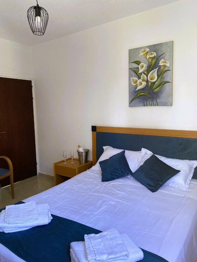 Penny'S Kato Paphos Apartment Экстерьер фото