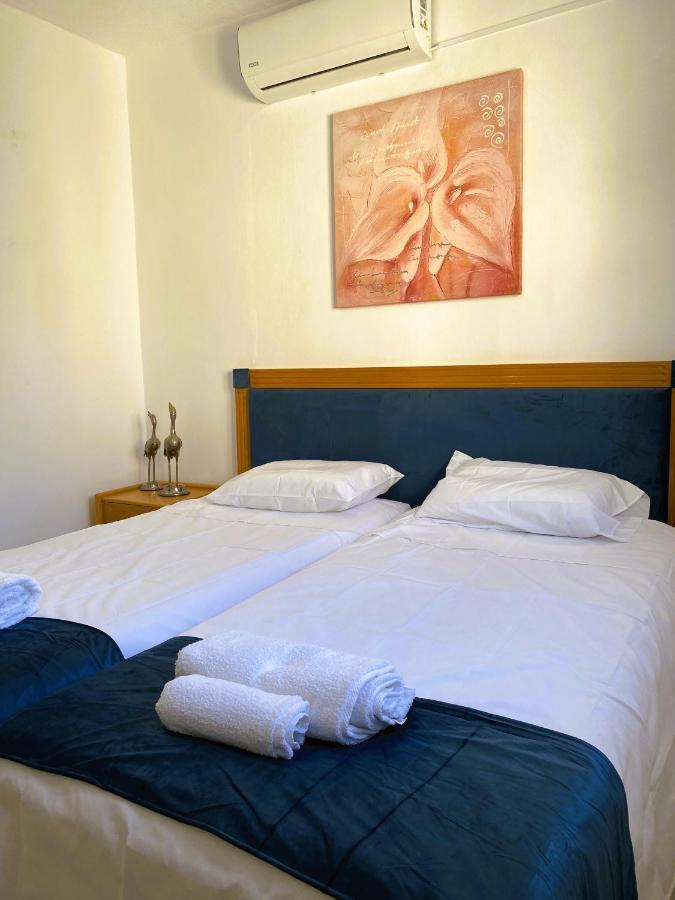 Penny'S Kato Paphos Apartment Экстерьер фото